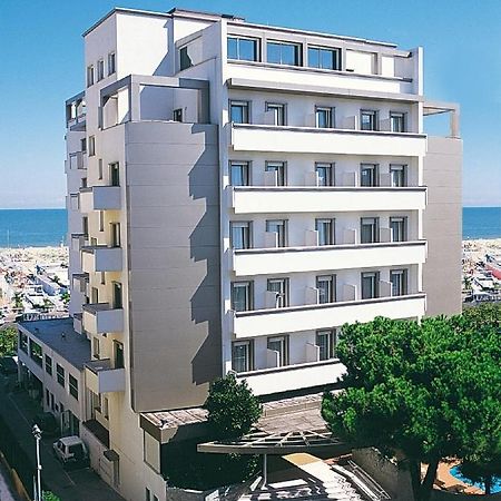 National Hotel Rimini Exteriör bild